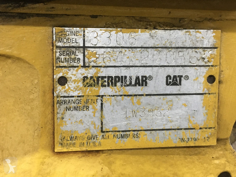 Náhradné diely na stavebné stroje Caterpillar 6...