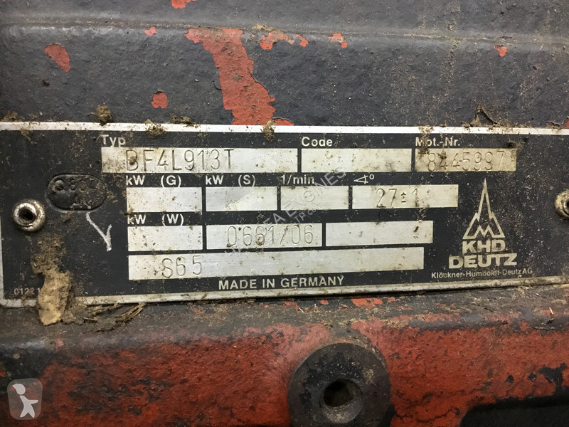 قطع غيار الأشغال العمومية Deutz BF4L913T FOR PARTS