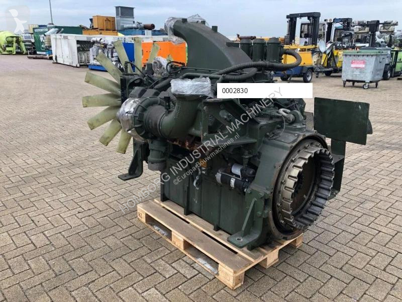 قطع غيار الأشغال العمومية MTU Moteur  12V 2000...