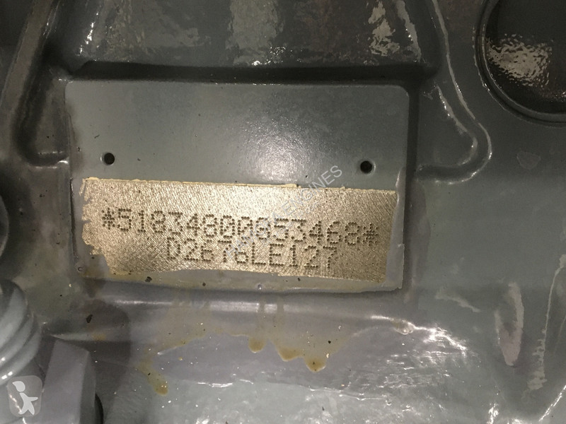 Náhradné diely na stavebné stroje Liebherr D856...