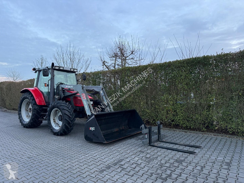 Landbrugstraktor  6255 front loader, bucket,...