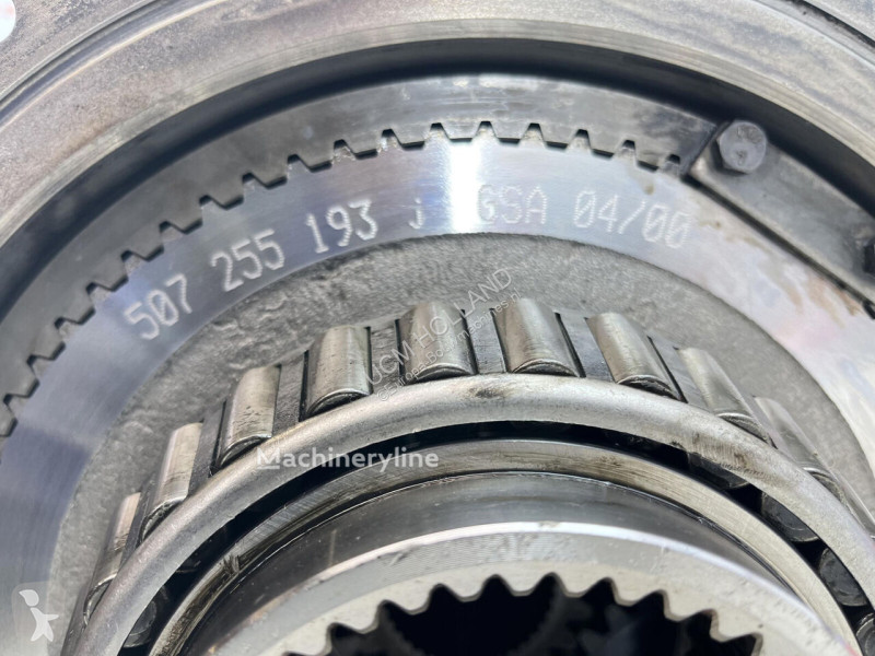 قطع غيار الأشغال العمومية Liebherr