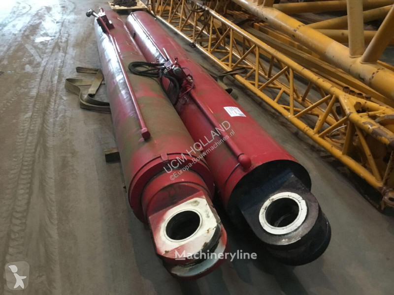 Pièces engins tp Terex