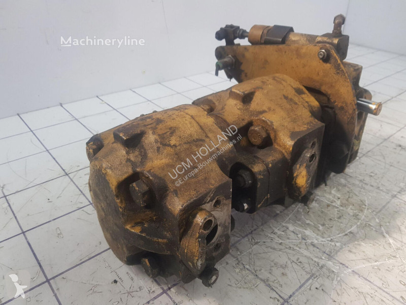 Pièces engins tp Grove 880 ATT PTO and Gear pump