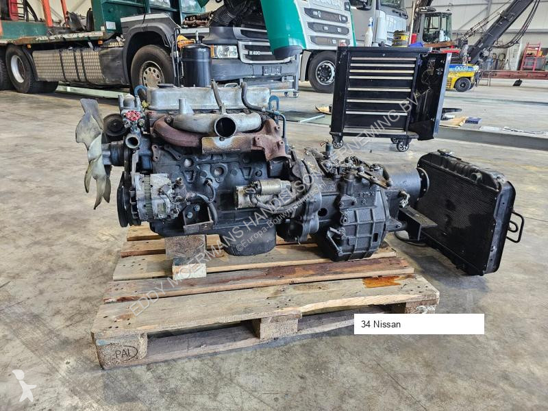 قطع غيار الأشغال العمومية Nissan 2.5 Diesel...