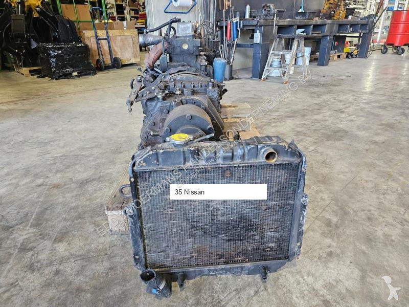 قطع غيار الأشغال العمومية Nissan 2.5 Diesel...