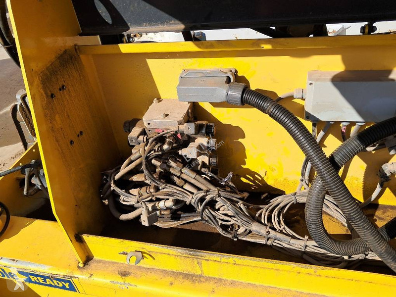 Grejder  LEVELLER LB2400/65