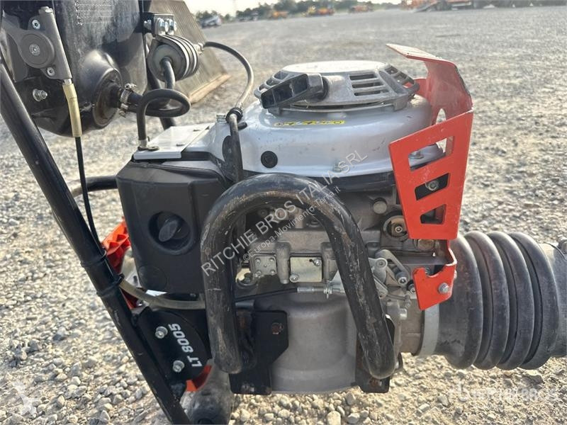 Запчастини для спецтехніки Husqvarna LT 8005...
