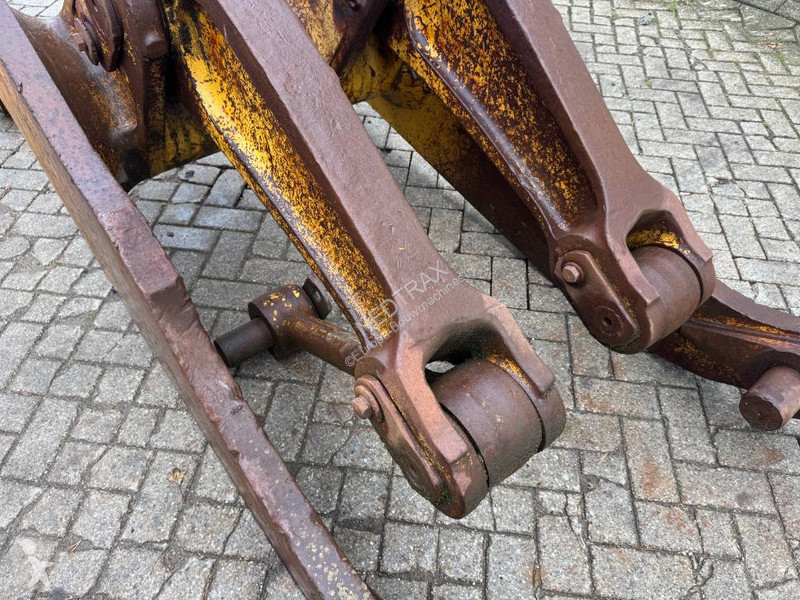 Części zamienne  Loader Arm / Lift Arm 980G