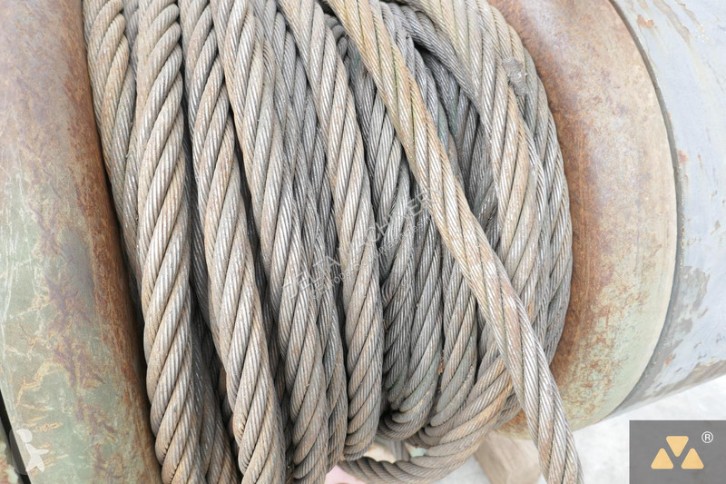 Pezzi di ricambio macchine movimento terra...