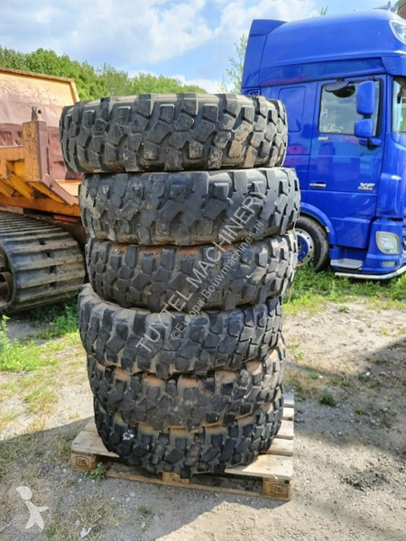 Losse onderdelen bouwmachines Michelin...