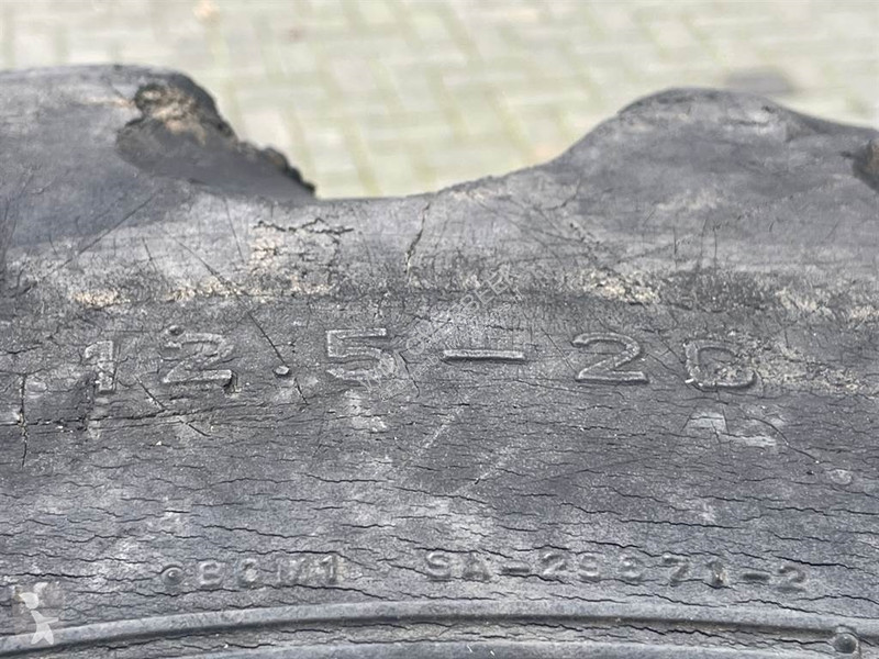 Запчасти для спецтехники Volvo L30D-Firestone...