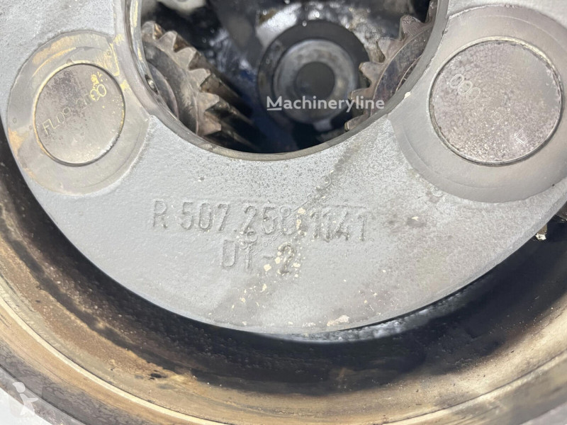 قطع غيار الأشغال العمومية Liebherr