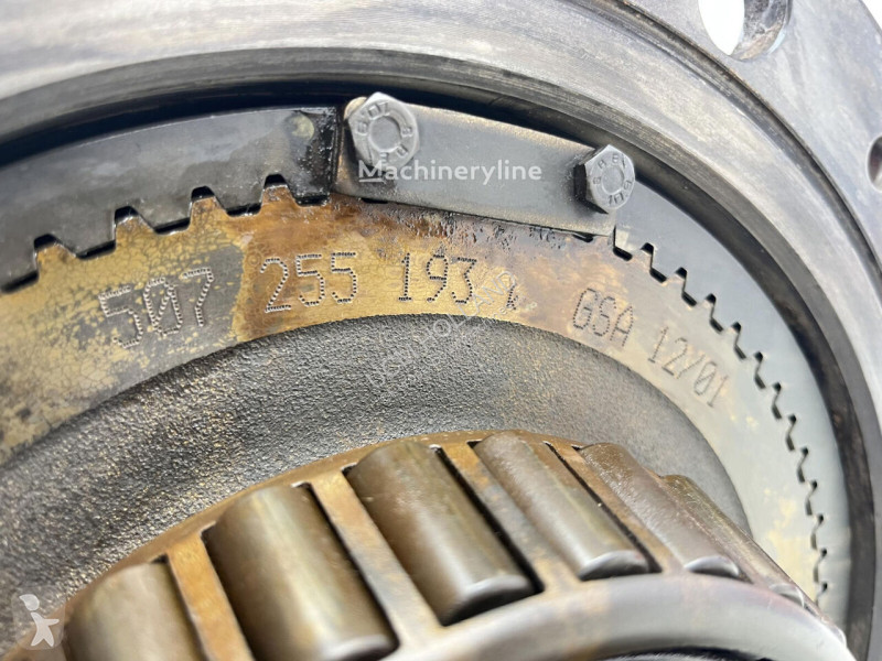 قطع غيار الأشغال العمومية Liebherr