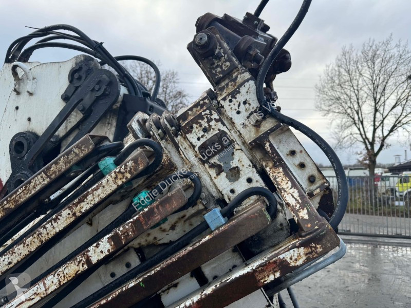 Pezzi di ricambio macchine movimento terra Hiab...
