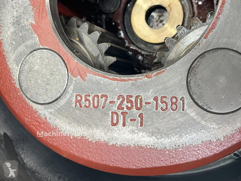 قطع غيار الأشغال العمومية  Moteur de...