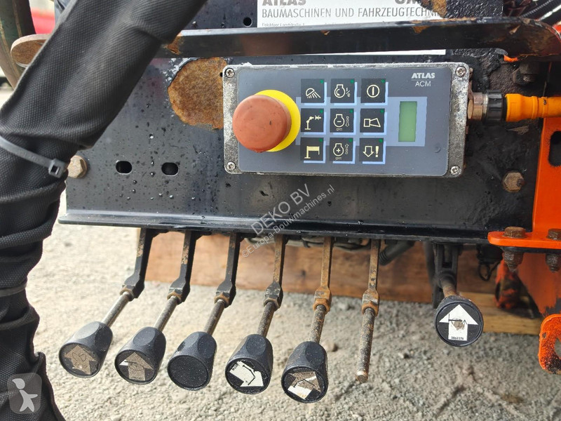 Grua Atlas 105.2 RADIO REMOTE!! 5th and 6th...