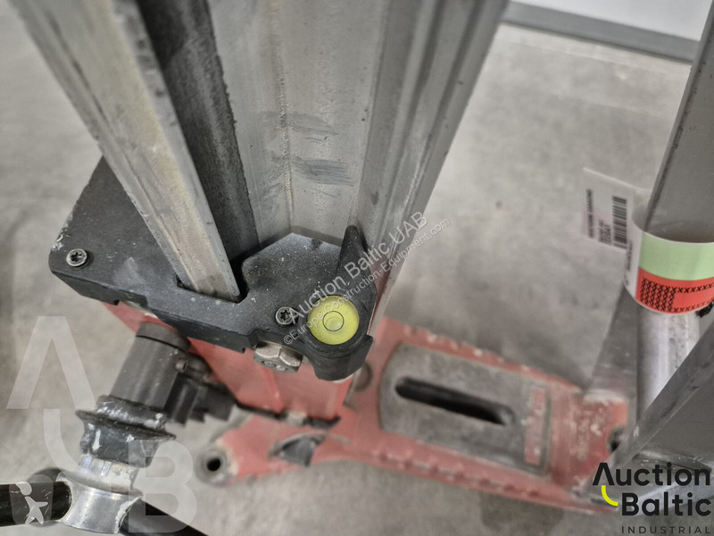 Резервни части за строителна техника Hilti...