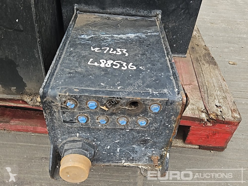 قطع غيار الأشغال العمومية JCB