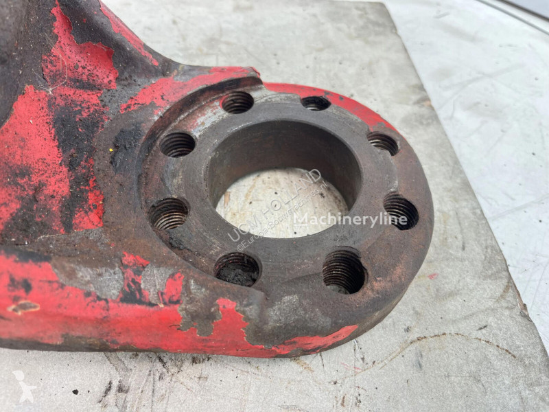 قطع غيار الأشغال العمومية  Steering knuckle 16...