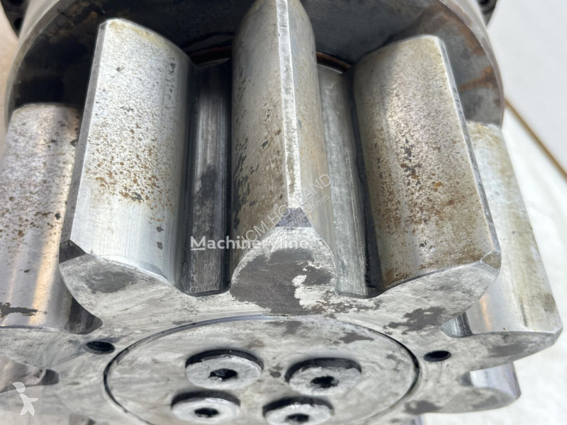 قطع غيار الأشغال العمومية Krupp