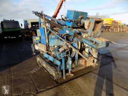 Deutz 4 cill. spoelboormachine. drilling, harvesting, trenching equipment used drilling vehicle