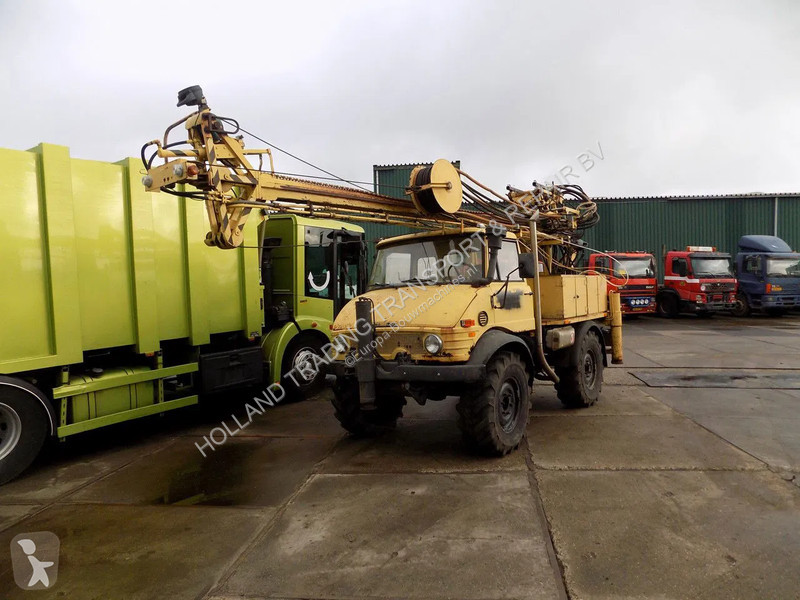 Camion Mercedes U416 KNEBEL HY75