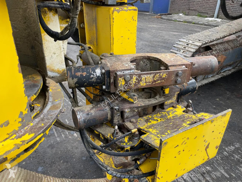 Bore-, hamre-, skæremaskine Atlas Copco F6-34...