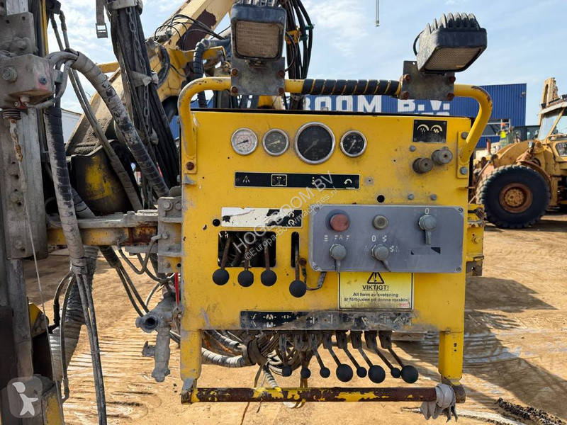 تخريم وتثقيب وتقطيع Atlas Copco t 30