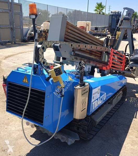 Bore-, hamre-, skæremaskine Tractotechnik 4X