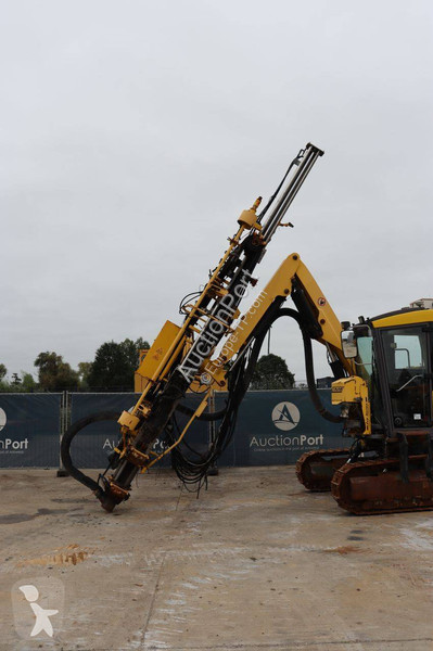 تخريم وتثقيب وتقطيع Atlas Copco D7C