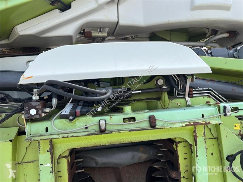 Utilaje de foraj, bataj, taiere Claas Orbis 900...