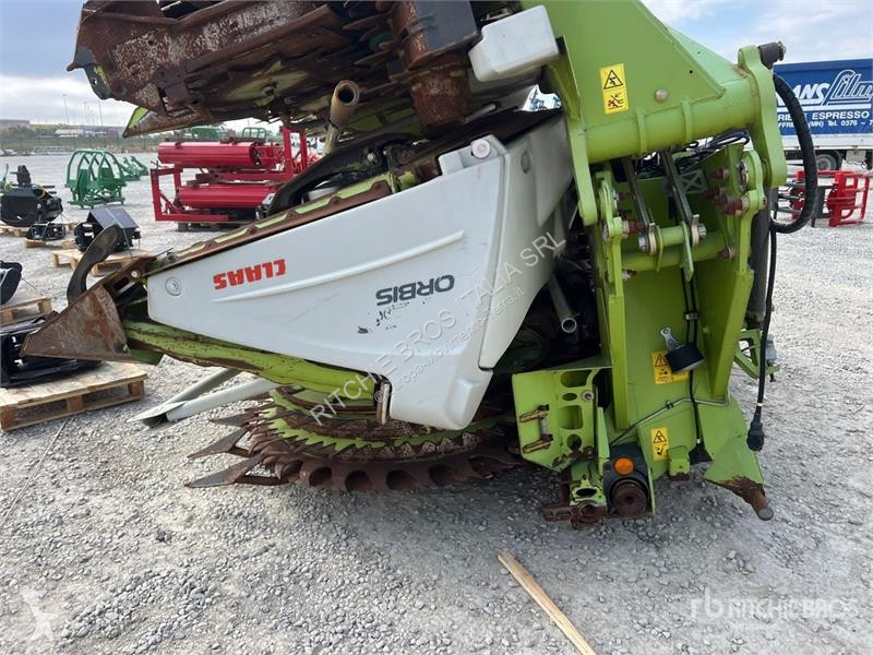 Utilaje de foraj, bataj, taiere Claas Orbis 900...
