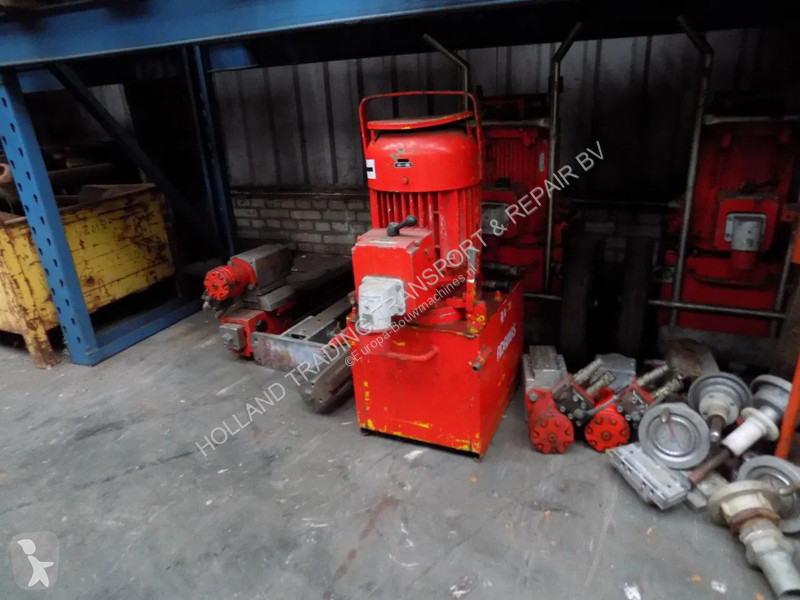 تخريم وتثقيب وتقطيع  andamas hydro unit kernboor