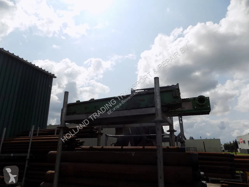 تخريم وتثقيب وتقطيع  Boormast 10 meter lengte