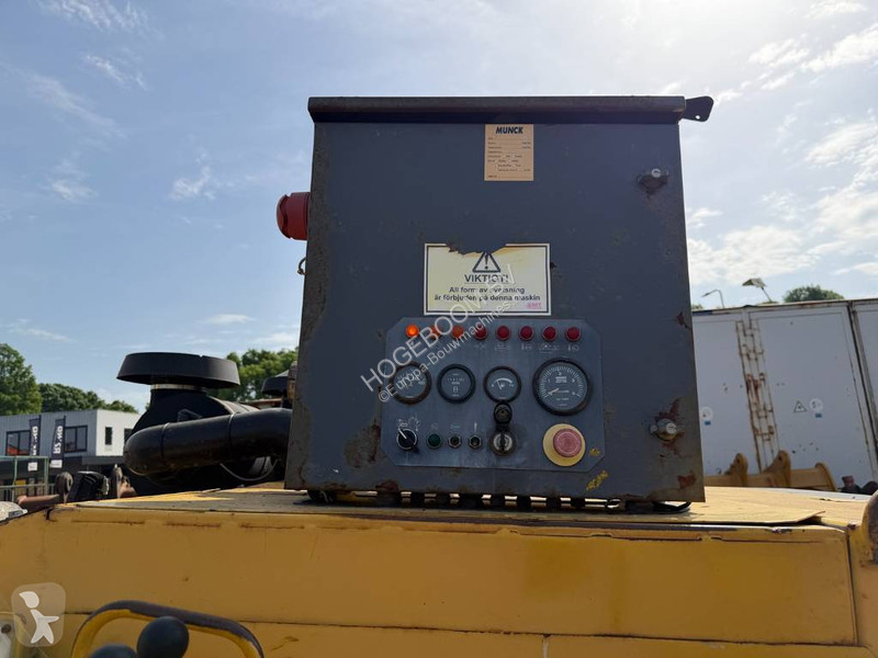 تخريم وتثقيب وتقطيع Atlas Copco t 30