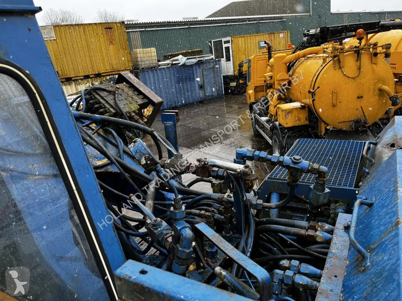 Bore-, hamre-, skæremaskine Liebherr 941...