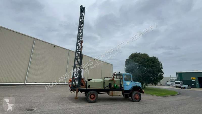Bore-, hamre-, skæremaskine Bomag Iveco magirus...