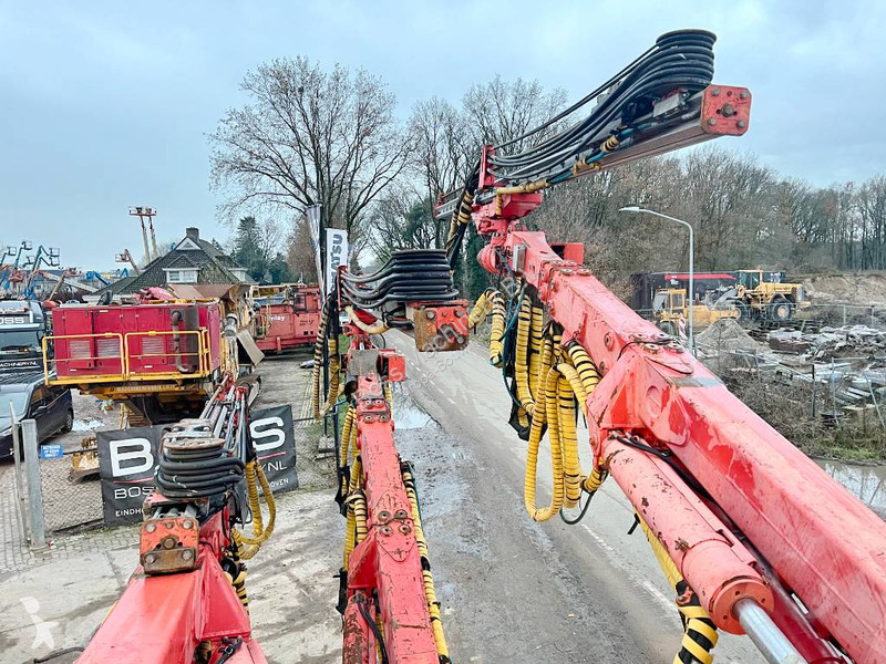 Bore-, hamre-, skæremaskine Sandvik DT1130i...