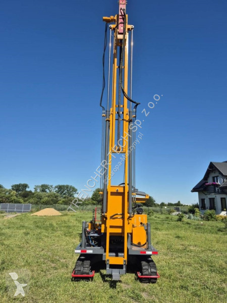 Bore-, hamre-, skæremaskine  YCR 260
