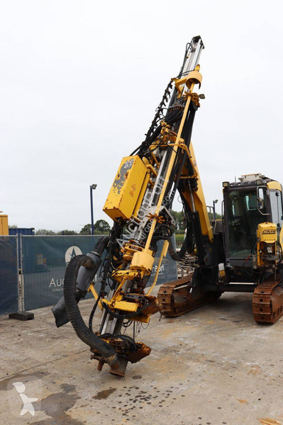 تخريم وتثقيب وتقطيع Atlas Copco D7C