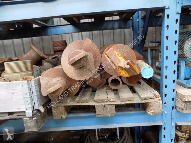تخريم وتثقيب وتقطيع Atlas Copco boorkroon...