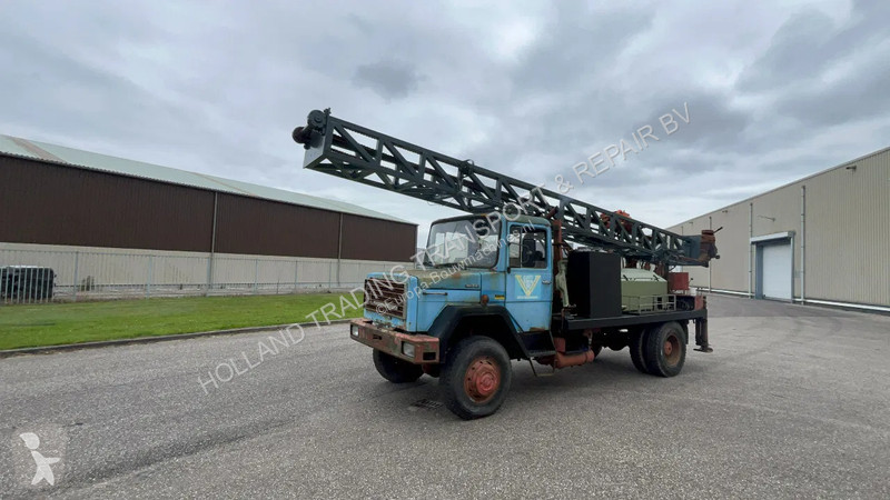Bore-, hamre-, skæremaskine Bomag Iveco magirus...
