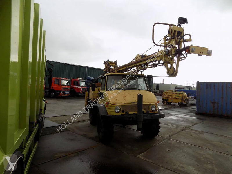 Camion Mercedes U416 KNEBEL HY75