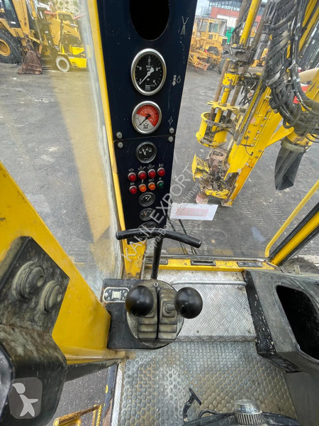 Bore-, hamre-, skæremaskine Atlas Copco F6-34...