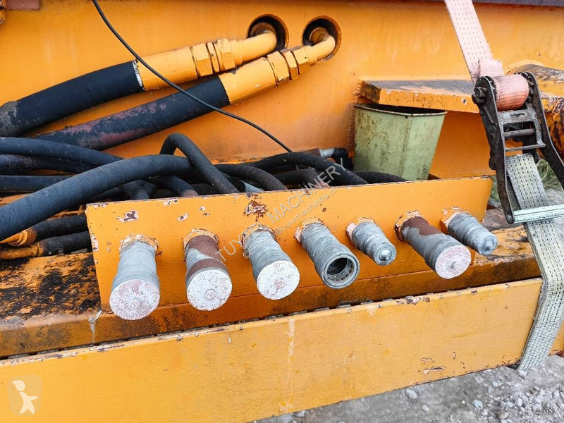 Bore-, hamre-, skæremaskine  dril rig 10 ton,...
