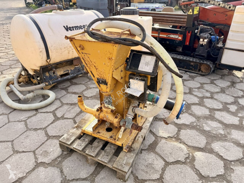 Vrtání, vytloukání, výkopy Ditch-witch