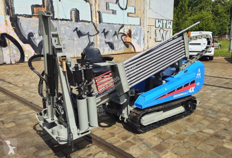 تخريم وتثقيب وتقطيع Tractotechnik 4X