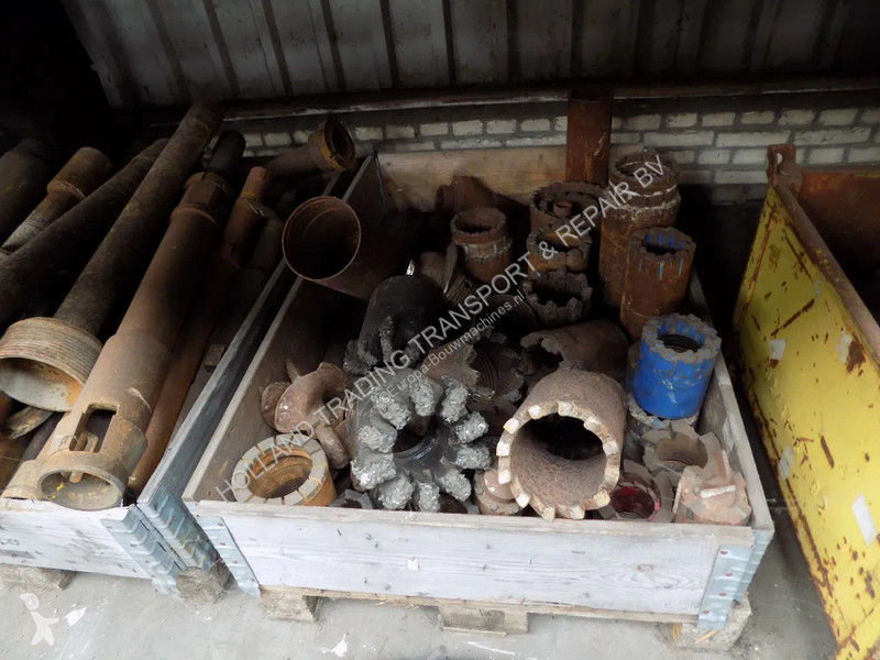 تخريم وتثقيب وتقطيع Atlas Copco boorkroon...