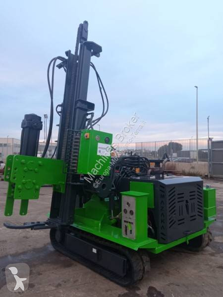 Trivellazione Mazaka MW 1000